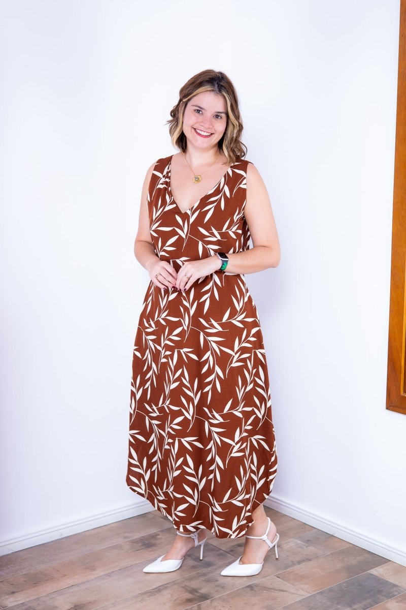 Vestido Gabriela - Regata Longuete com Decote V em Viscolinho - Naguirre Shop