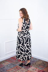 Vestido Gabriela - Regata Longuete com Decote V em Viscolinho - Naguirre Shop