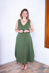 Vestido Gabriela - Regata Longuete com Decote V em Viscolinho - Naguirre Shop