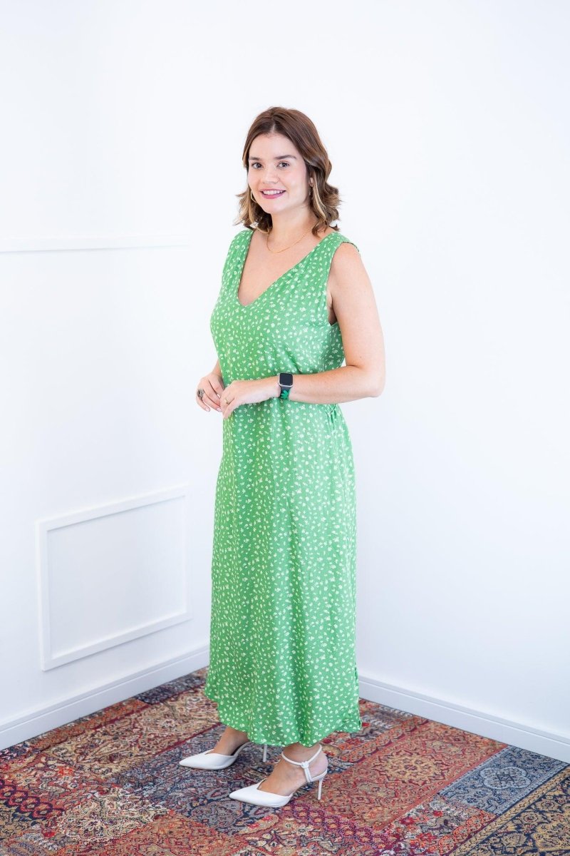Vestido Gabriela - Regata Longuete com Decote V em Viscolinho - Naguirre Shop