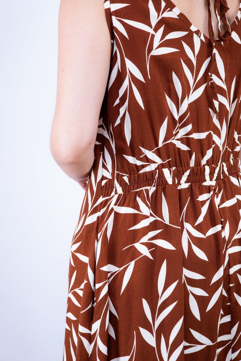 Vestido Gabriela - Regata Longuete com Decote V em Viscolinho - Naguirre Shop