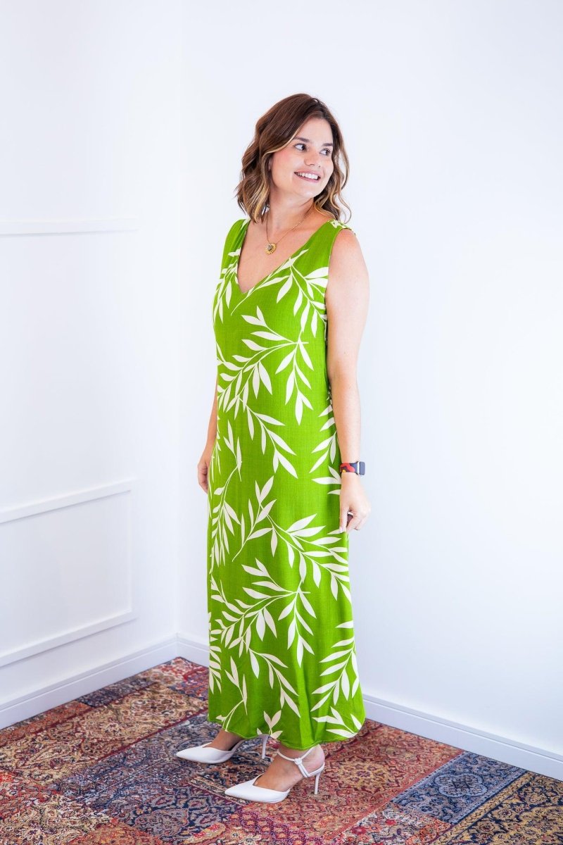 Vestido Gabriela - Regata Longuete com Decote V em Viscolinho - Naguirre Shop