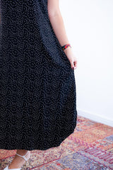 Vestido Gabriela - Regata Longuete com Decote V em Viscolinho - Naguirre Shop