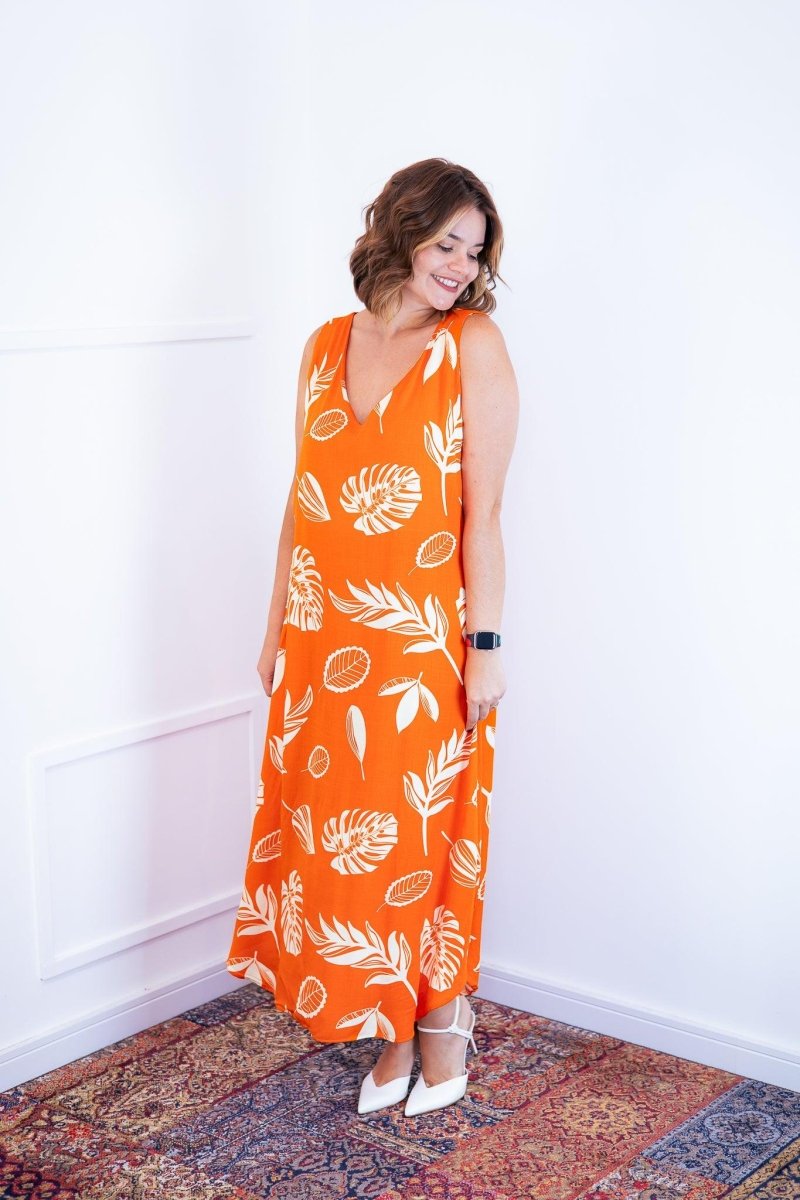 Vestido Gabriela - Regata Longuete com Decote V em Viscolinho - Naguirre Shop