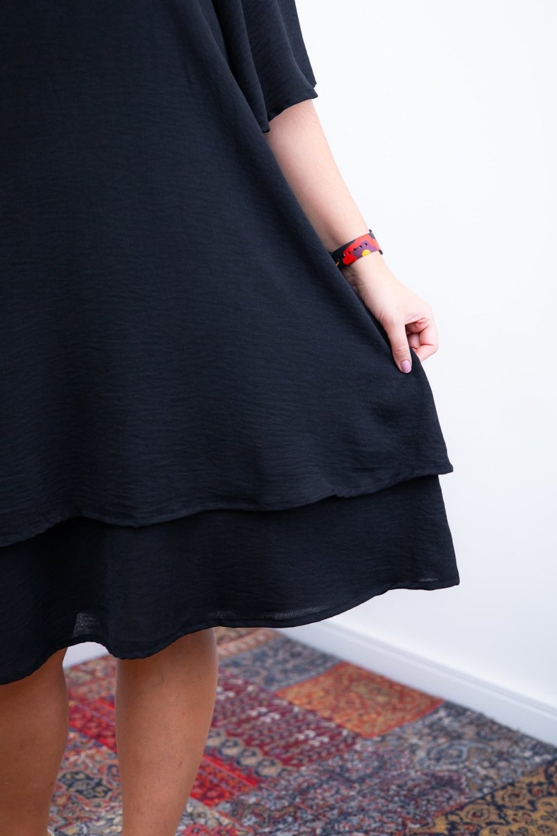 Vestido Lívia - Midi de Duas Camadas Decote V com Manga Morcego em Crepe - Naguirre Shop