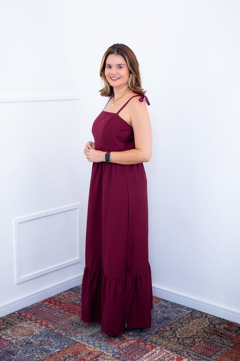 Vestido Longo Luísa – Alça Ajustável em Viscose Marrant com Fenda Lateral - Naguirre Shop