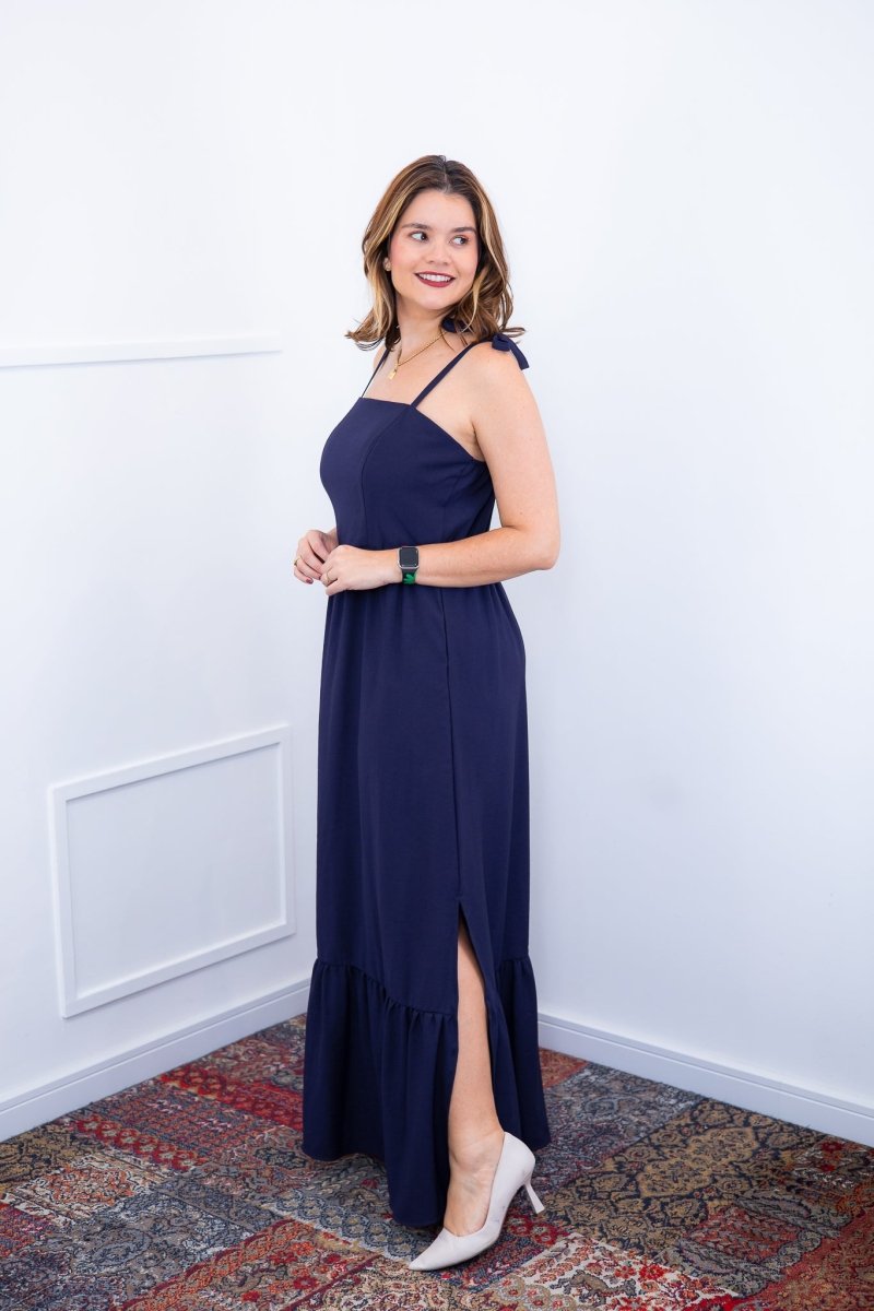 Vestido Longo Luísa – Alça Ajustável em Viscose Marrant com Fenda Lateral - Naguirre Shop