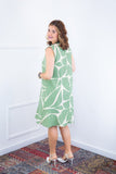 Vestido Luana – Evasê com Gola Padre e Bolsos em Crepe - Naguirre Shop