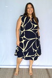 Vestido Luana – Evasê com Gola Padre e Bolsos em Crepe - Naguirre Shop
