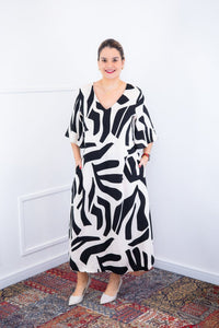 Vestido Luciana – Longuete em Viscolinho com Mangas Amplas e Bolsos - Naguirre Shop