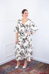 Vestido Luciana – Longuete em Viscolinho com Mangas Amplas e Bolsos - Naguirre Shop