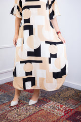 Vestido Luciana – Longuete em Viscolinho com Mangas Amplas e Bolsos - Naguirre Shop
