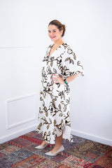 Vestido Luciana – Longuete em Viscolinho com Mangas Amplas e Bolsos - Naguirre Shop