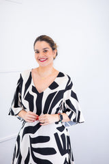 Vestido Luciana – Longuete em Viscolinho com Mangas Amplas e Bolsos - Naguirre Shop