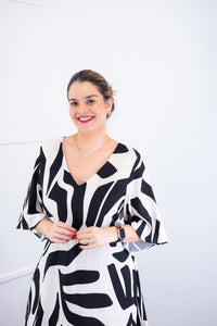 Vestido Luciana – Longuete em Viscolinho com Mangas Amplas e Bolsos - Naguirre Shop