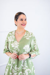 Vestido Luciana – Longuete em Viscolinho com Mangas Amplas e Bolsos - Naguirre Shop