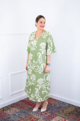 Vestido Luciana – Longuete em Viscolinho com Mangas Amplas e Bolsos - Naguirre Shop
