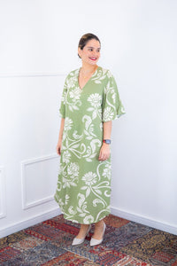 Vestido Luciana – Longuete em Viscolinho com Mangas Amplas e Bolsos - Naguirre Shop