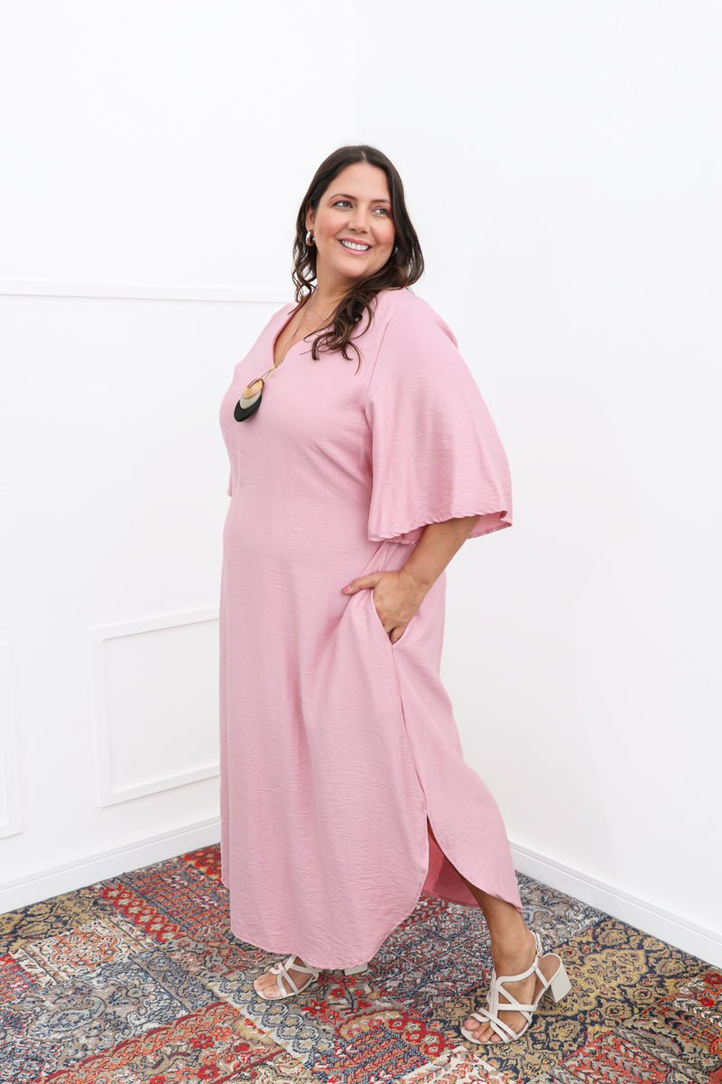 Vestido Luciana – Longuete em Viscomida com Mangas Amplas e Bolsos - Naguirre Shop