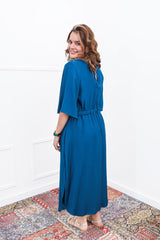 Vestido Luciana – Longuete em Viscomida com Mangas Amplas e Bolsos - Naguirre Shop