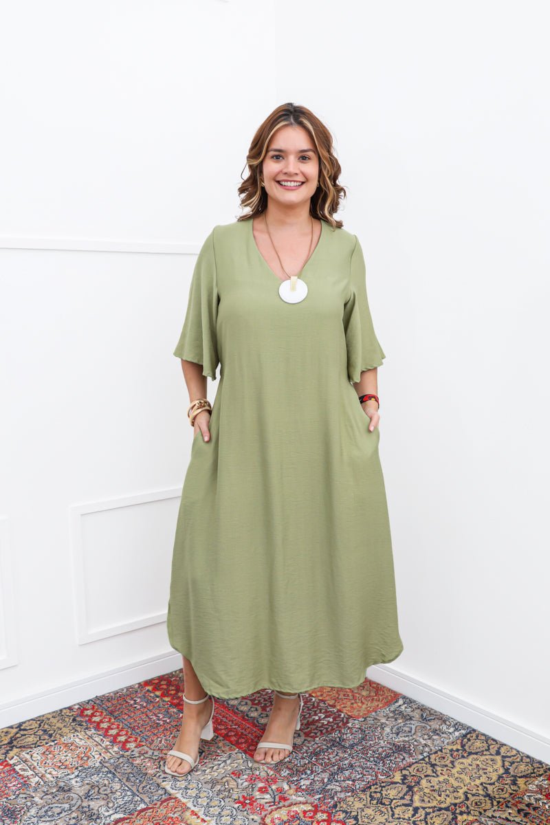 Vestido Luciana – Longuete em Viscomida com Mangas Amplas e Bolsos - Naguirre Shop