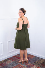 Vestido Malu – Alça Ajustável em Viscose Marrant com Saia Evasê e Bolsos - Naguirre Shop