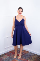 Vestido Malu – Alça Ajustável em Viscose Marrant com Saia Evasê e Bolsos - Naguirre Shop