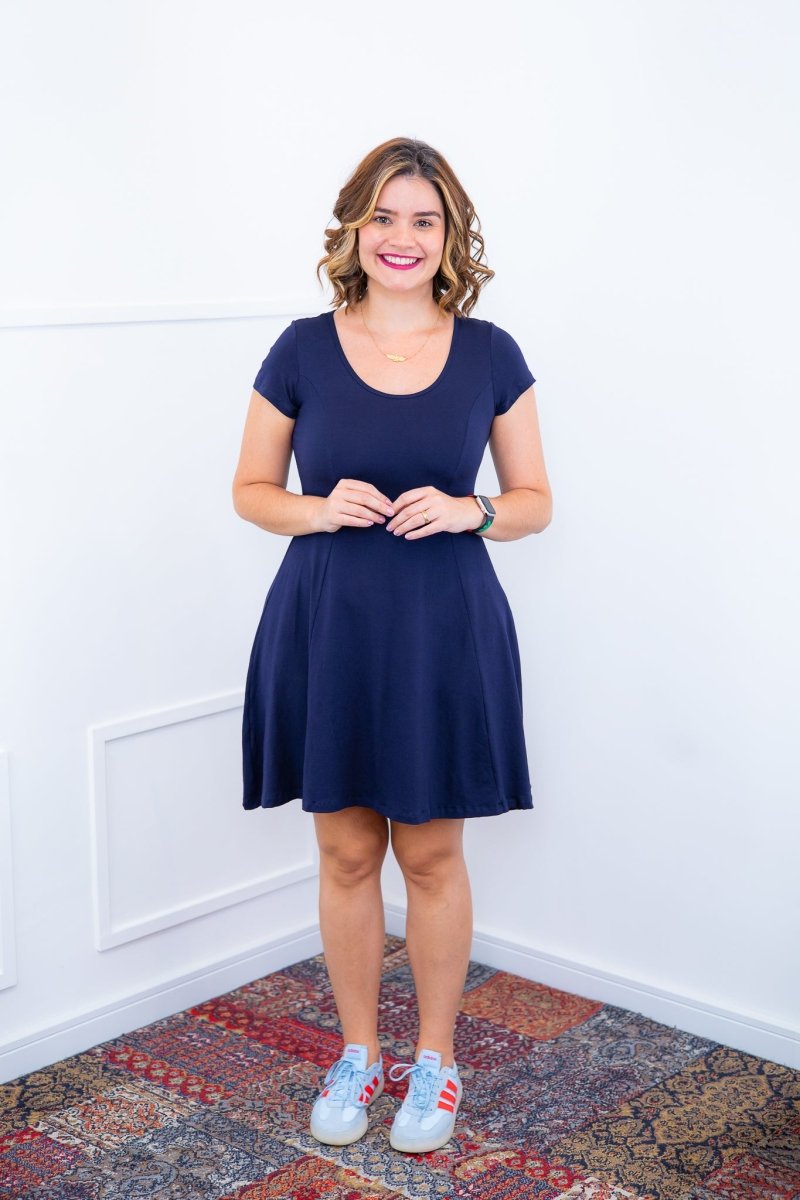 Vestido Melissa - Gola Redonda Acinturado em Viscolycra - Naguirre Shop