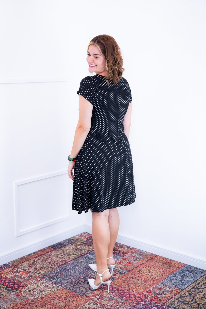 Vestido Melissa - Gola Redonda Acinturado em Viscolycra - Naguirre Shop