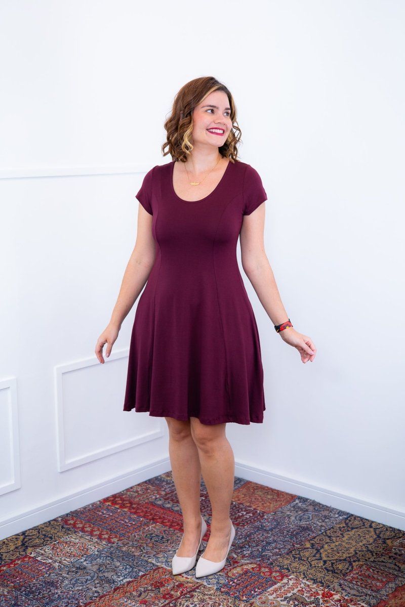 Vestido Melissa - Gola Redonda Acinturado em Viscolycra - Naguirre Shop