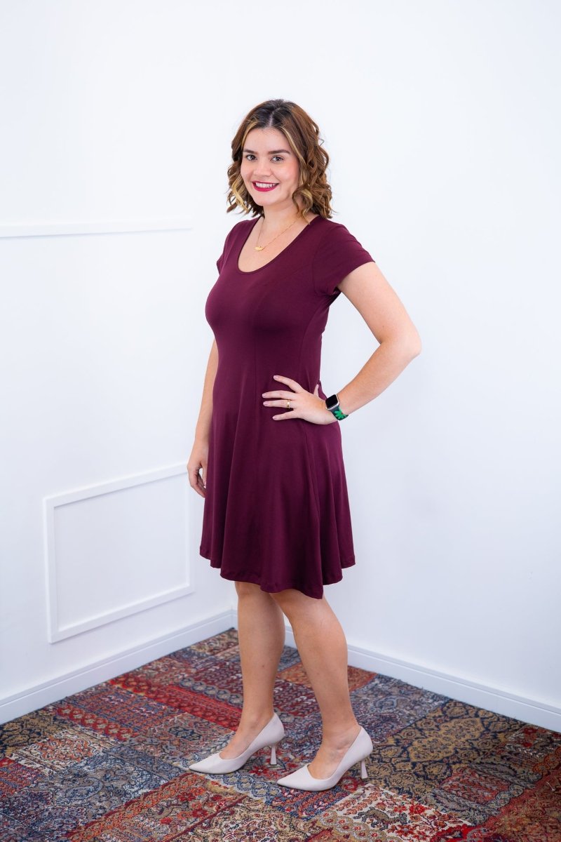 Vestido Melissa - Gola Redonda Acinturado em Viscolycra - Naguirre Shop