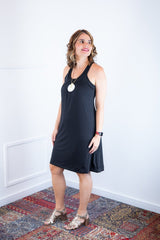 Vestido Mila – Malha Confort Midi com Alça Nadador - Naguirre Shop