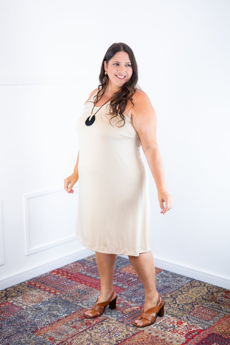 Vestido Mila – Malha Confort Midi com Alça Nadador - Naguirre Shop