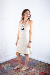 Vestido Mila – Malha Confort Midi com Alça Nadador - Naguirre Shop