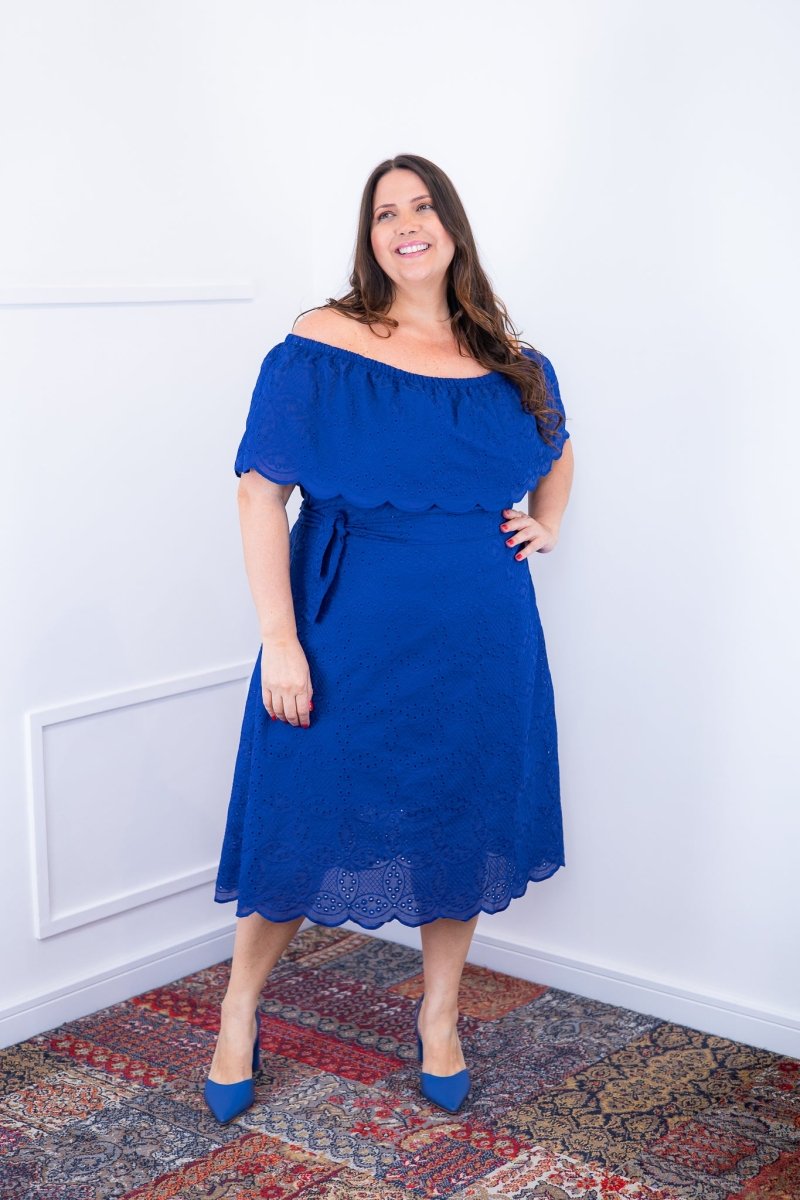 Vestido Nathalia – Midi em Laise Premium com Decote Ombro a Ombro - Naguirre Shop