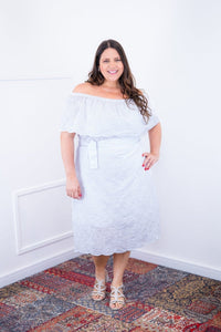 Vestido Nathalia – Midi em Laise Premium com Decote Ombro a Ombro - Naguirre Shop