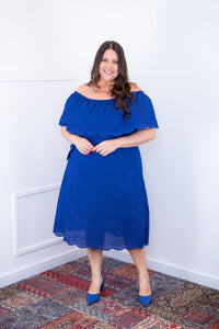 Vestido Nathalia – Midi em Laise Premium com Decote Ombro a Ombro - Naguirre Shop