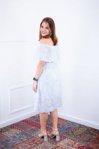 Vestido Nathalia – Midi em Laise Premium com Decote Ombro a Ombro - Naguirre Shop