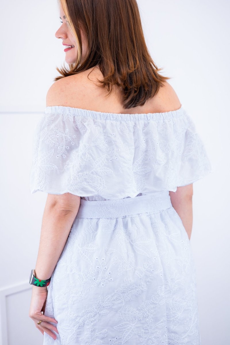 Vestido Nathalia – Midi em Laise Premium com Decote Ombro a Ombro - Naguirre Shop