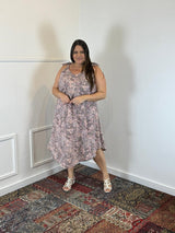 Vestido Paty – Decote Redondo e Alças Ajustáveis em Crepe - Naguirre Shop