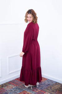 Vestido Rafaela - Longuete com Babado Gola V em Viscolinho - Naguirre Shop