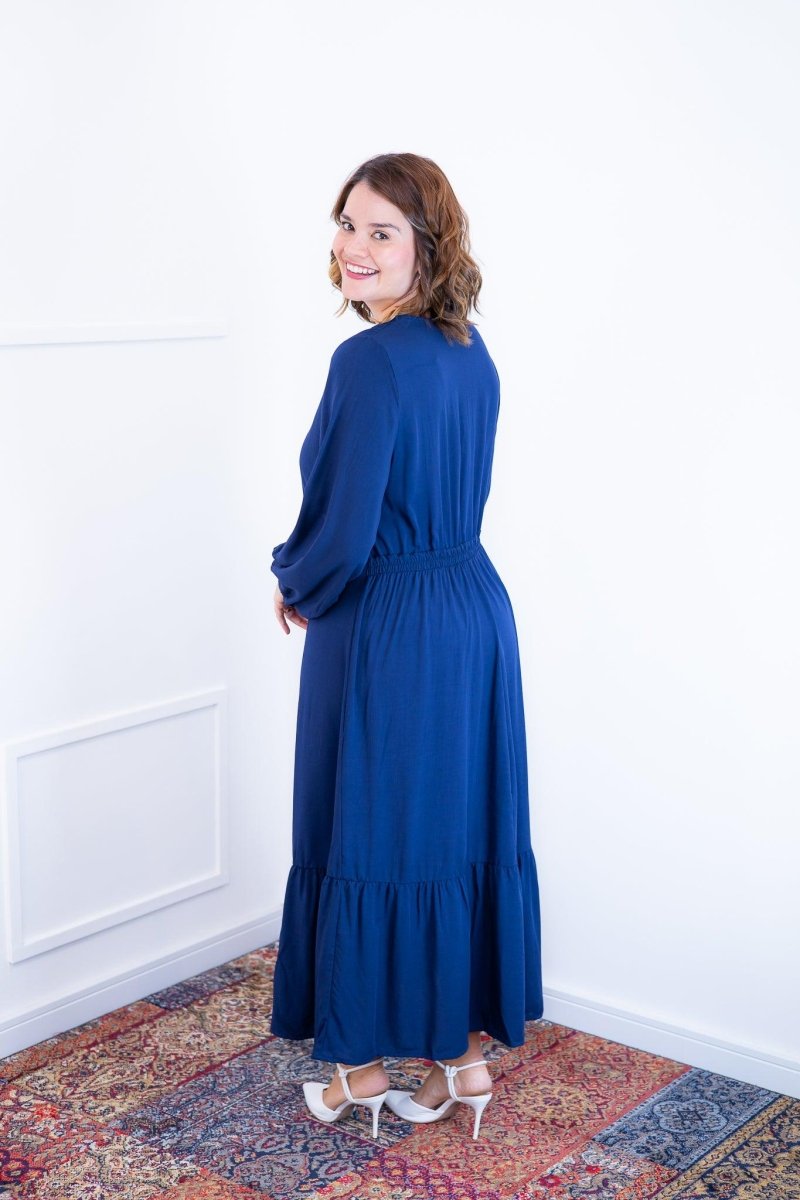 Vestido Rafaela - Longuete com Babado Gola V em Viscolinho - Naguirre Shop
