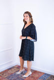 Vestido Sabrina - Decote V Manga Morcego em Viscolinho - Naguirre Shop