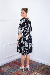 Vestido Sabrina - Decote V Manga Morcego em Viscolinho - Naguirre Shop