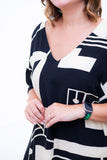 Vestido Sabrina - Decote V Manga Morcego em Viscolinho - Naguirre Shop