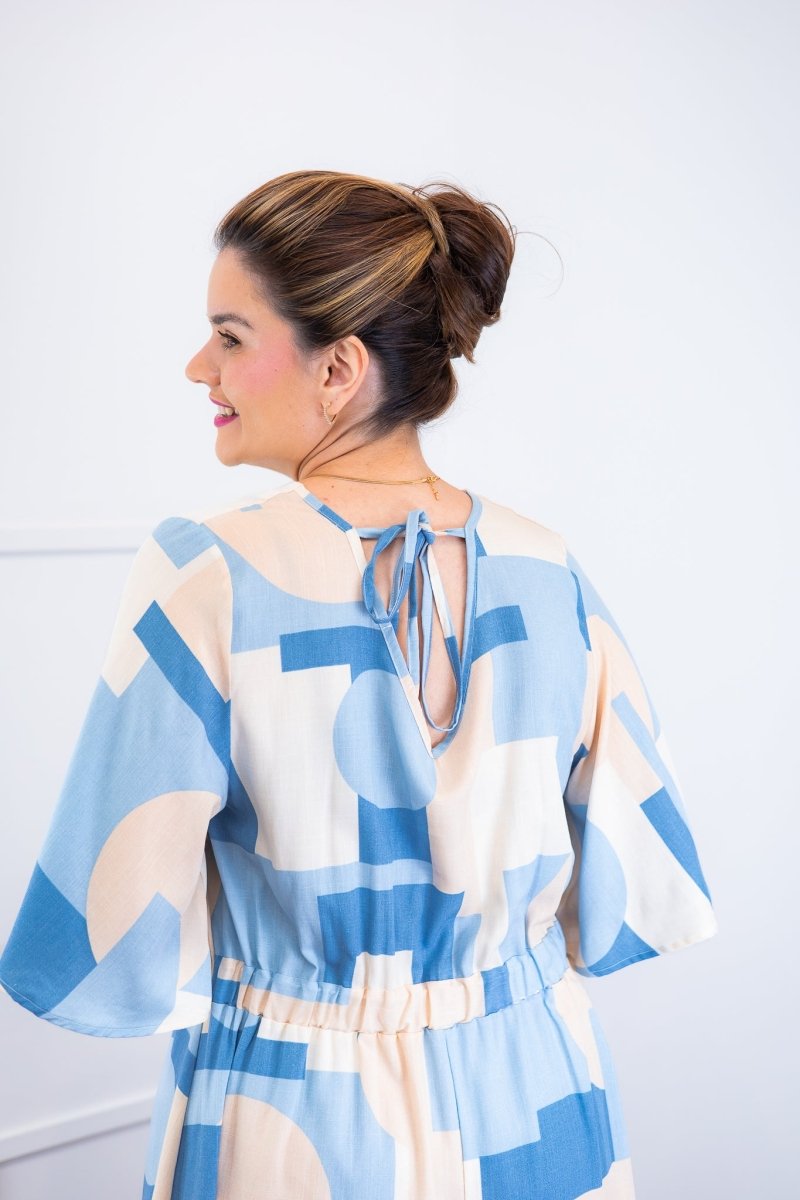 Vestido Sabrina - Decote V Manga Morcego em Viscolinho - Naguirre Shop