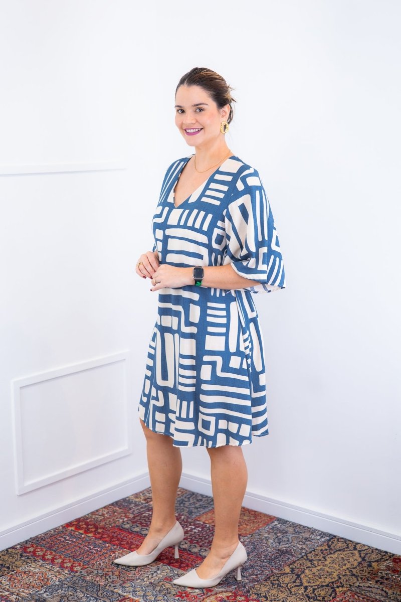 Vestido Sabrina - Decote V Manga Morcego em Viscolinho - Naguirre Shop