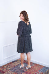 Vestido Sabrina - Decote V Manga Morcego em Viscolinho - Naguirre Shop