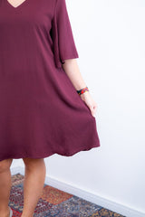 Vestido Sabrina - Decote V Manga Morcego em Viscolinho - Naguirre Shop
