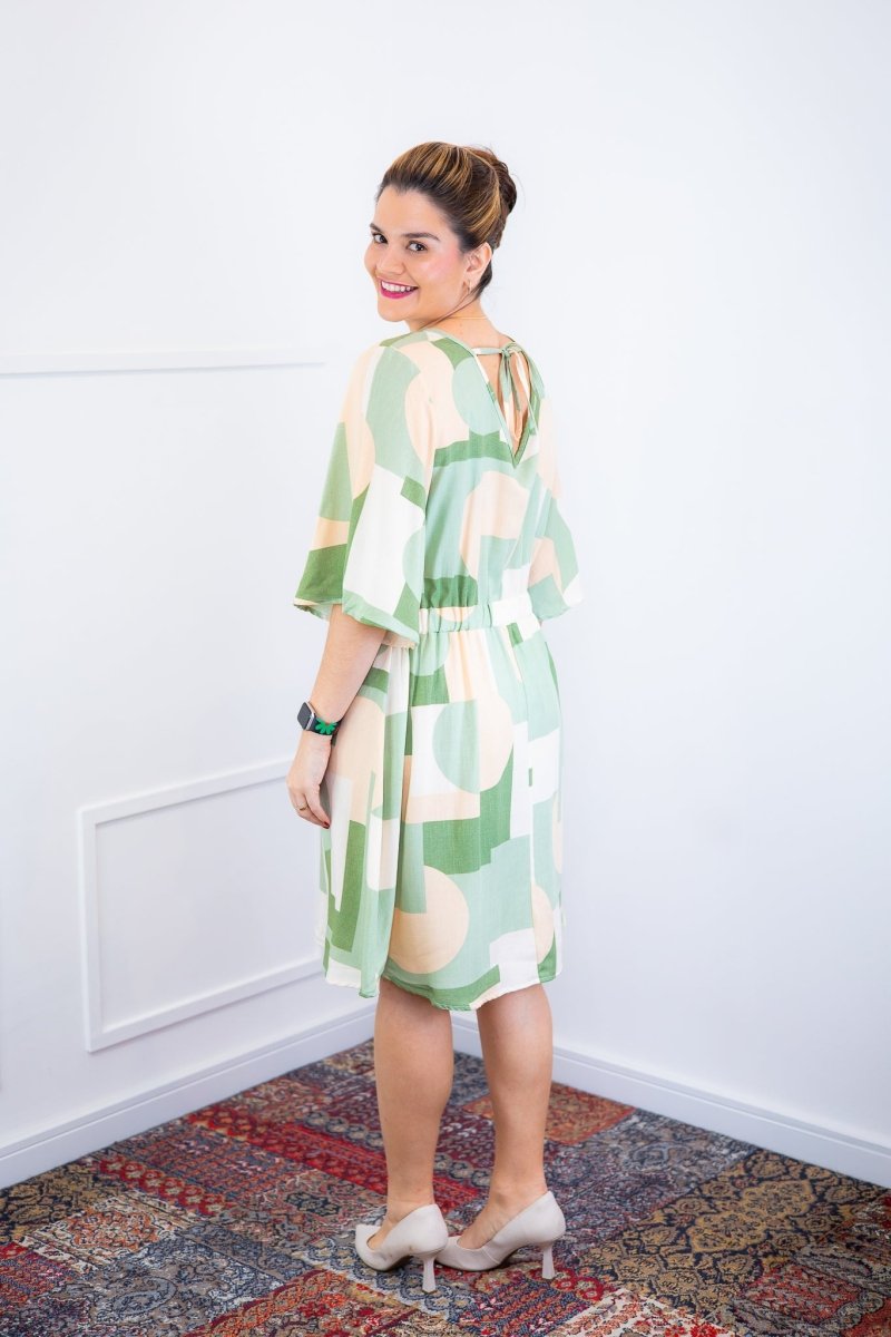 Vestido Sabrina - Decote V Manga Morcego em Viscolinho - Naguirre Shop